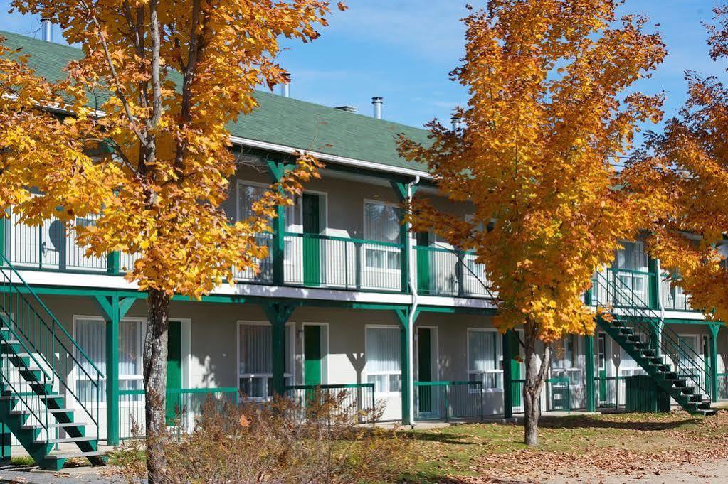 Floribell Station Touristique Hotell Trois-Rivières Exteriör bild